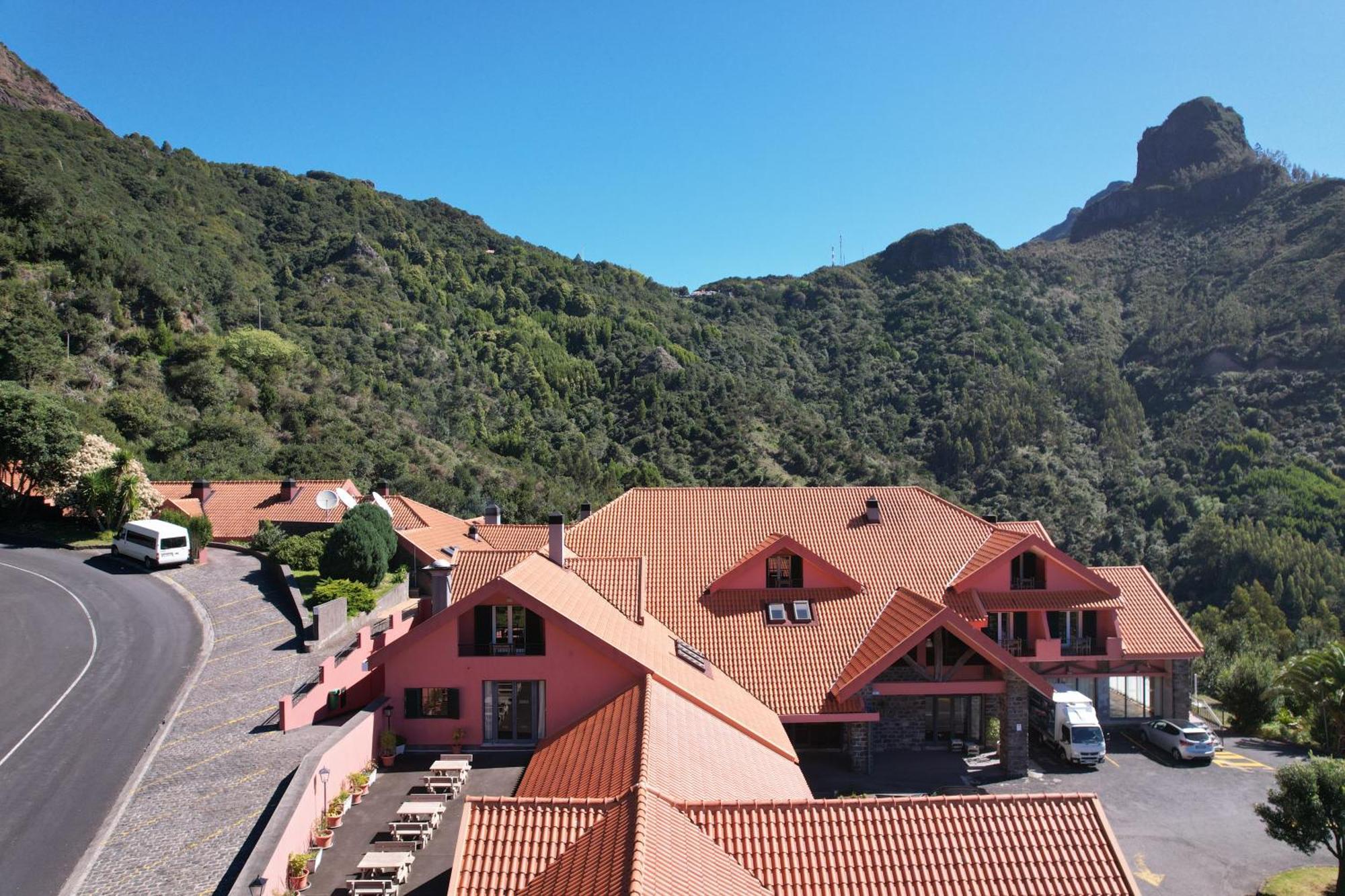 Valley View Hotel Encumeada Senhora do Rosário Eksteriør bilde